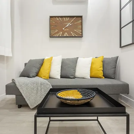 Apartamento Bernabeu Comfort En Madrid Exterior photo